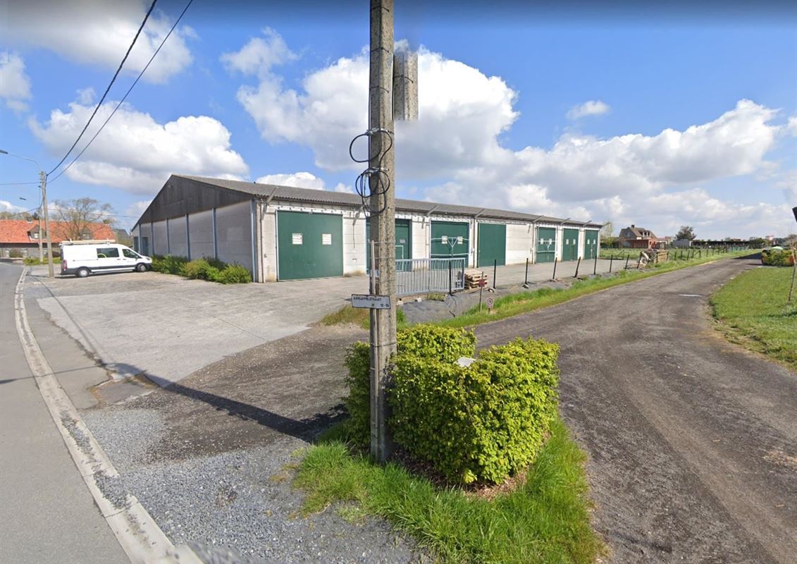 Foto 2 : Opbrengsteigendom te 8530 HARELBEKE (België) - Prijs &euro; 700.000