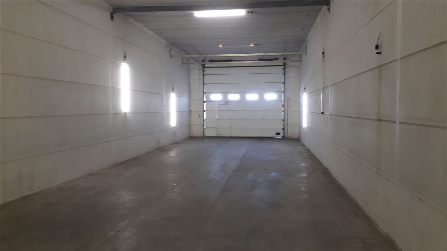 Foto 5 : Opbrengsteigendom te 8530 HARELBEKE (België) - Prijs &euro; 700.000