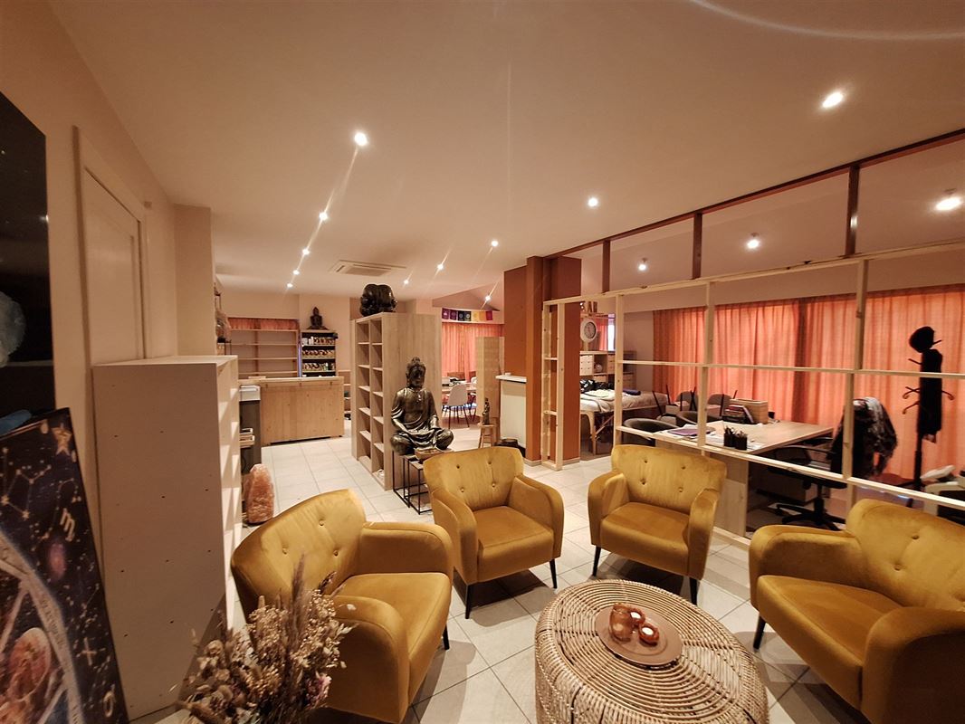 Foto 16 : Burelen te 8560 WEVELGEM (België) - Prijs &euro; 600