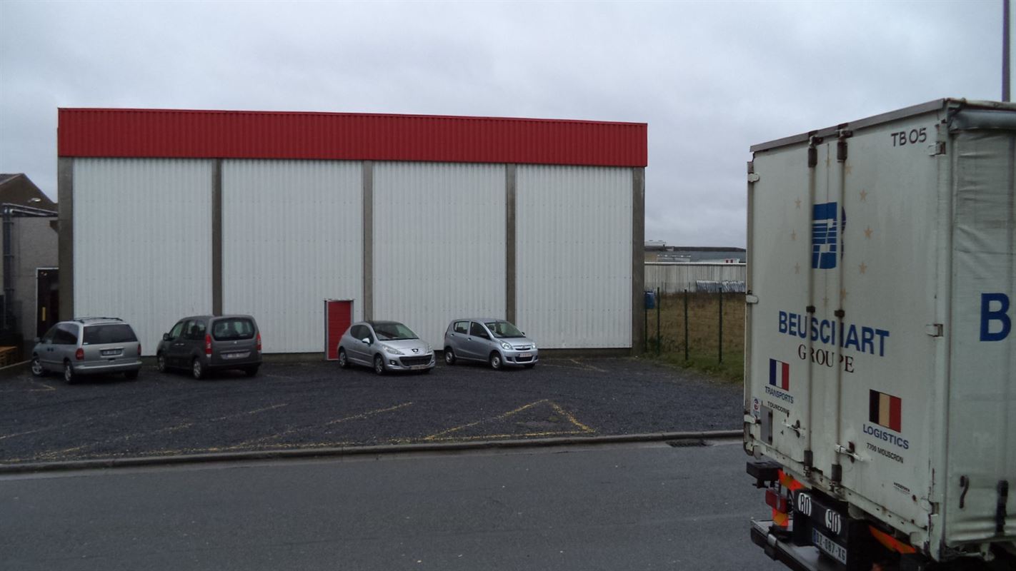 Foto 5 : Magazijn te 7700 MOESKROEN (België) - Prijs &euro; 1.280.000