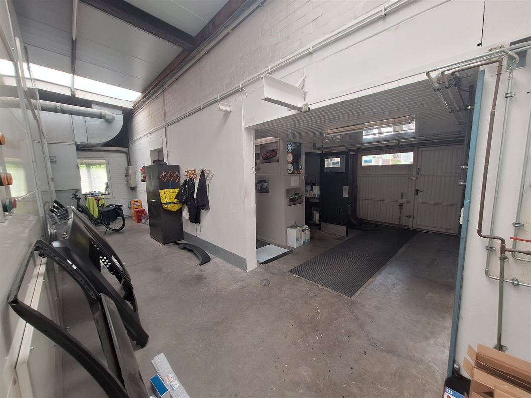 Foto 12 : Commercieel vastgoed te 8500 KORTRIJK (België) - Prijs &euro; 745.000
