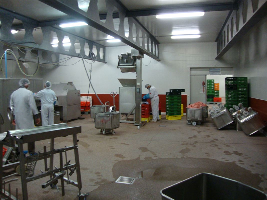 Foto 5 : Magazijn te 7700 MOESKROEN (België) - Prijs &euro; 1.530.000