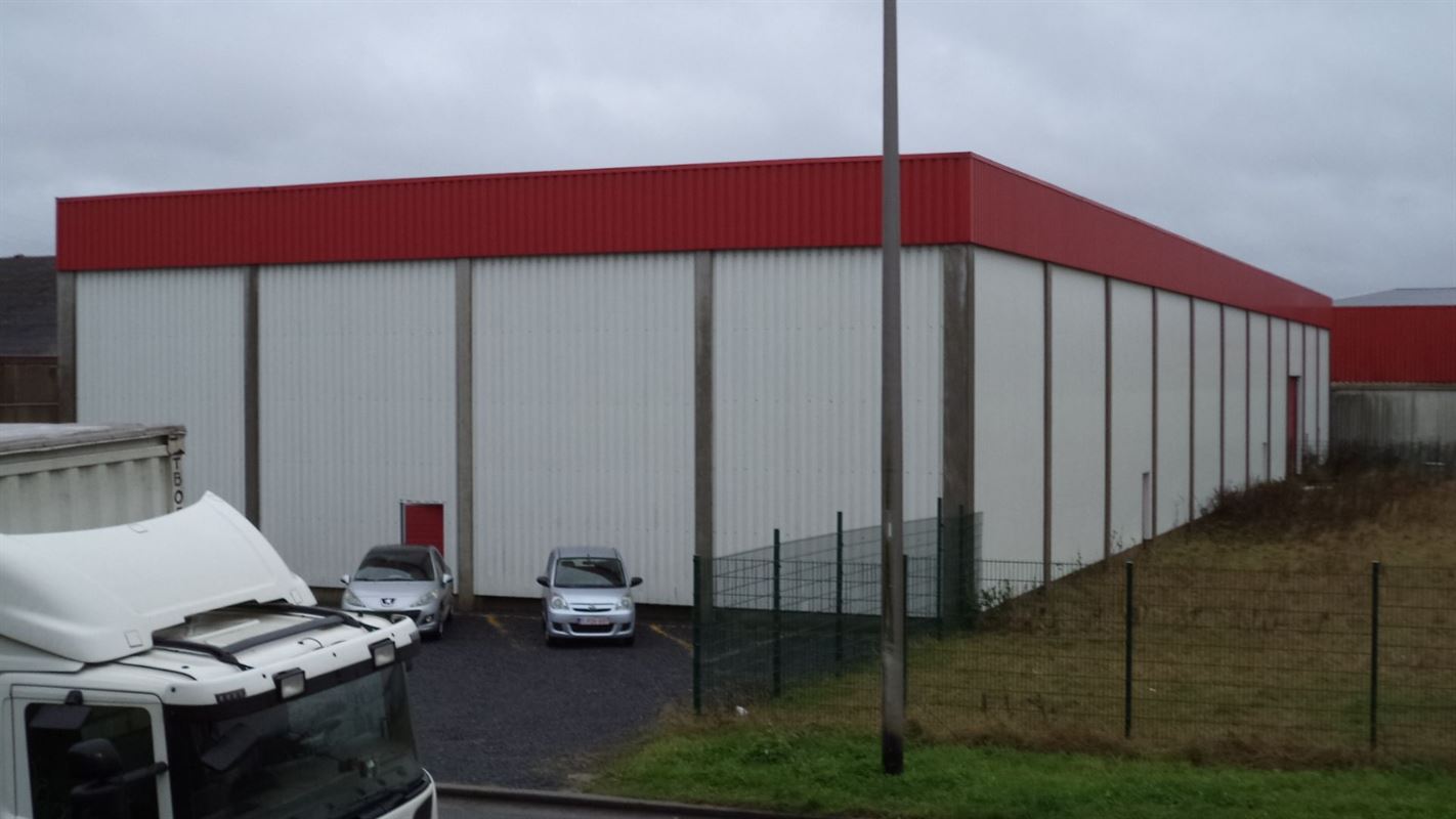 Foto 7 : Magazijn te 7700 MOESKROEN (België) - Prijs &euro; 3.835.000