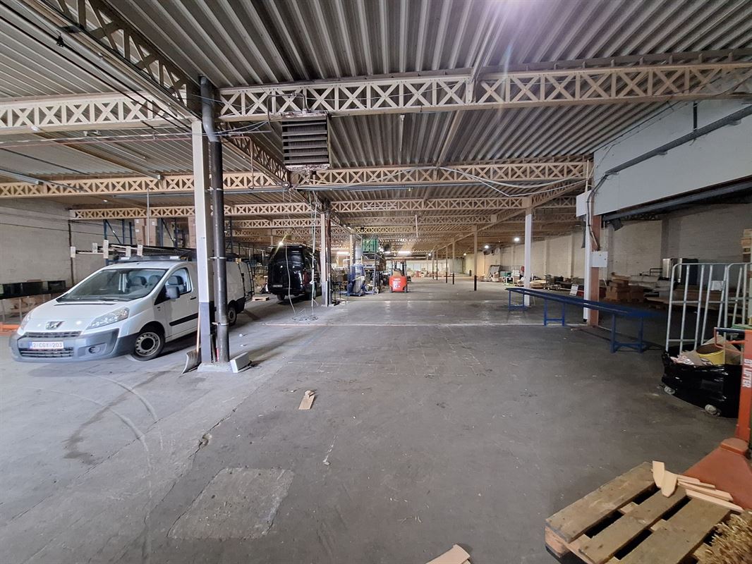 Foto 2 : Magazijn te 8930 LAUWE (België) - Prijs &euro; 780.000