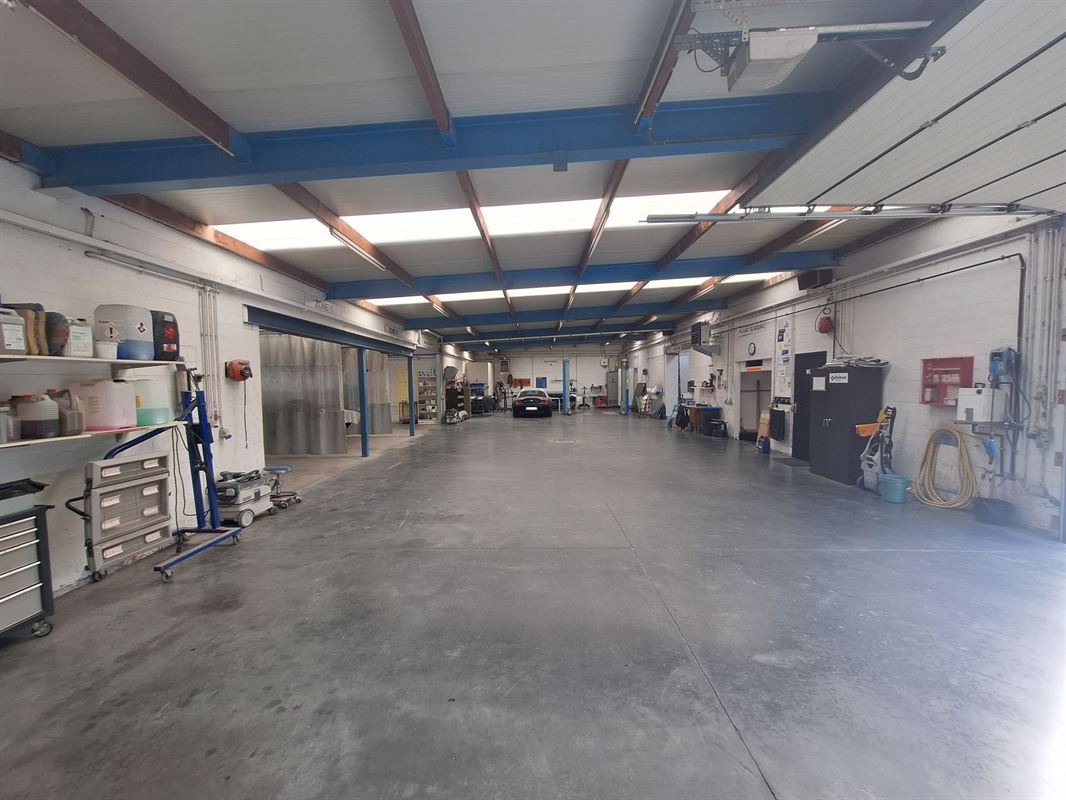 Foto 10 : Commercieel vastgoed te 8500 KORTRIJK (België) - Prijs &euro; 745.000