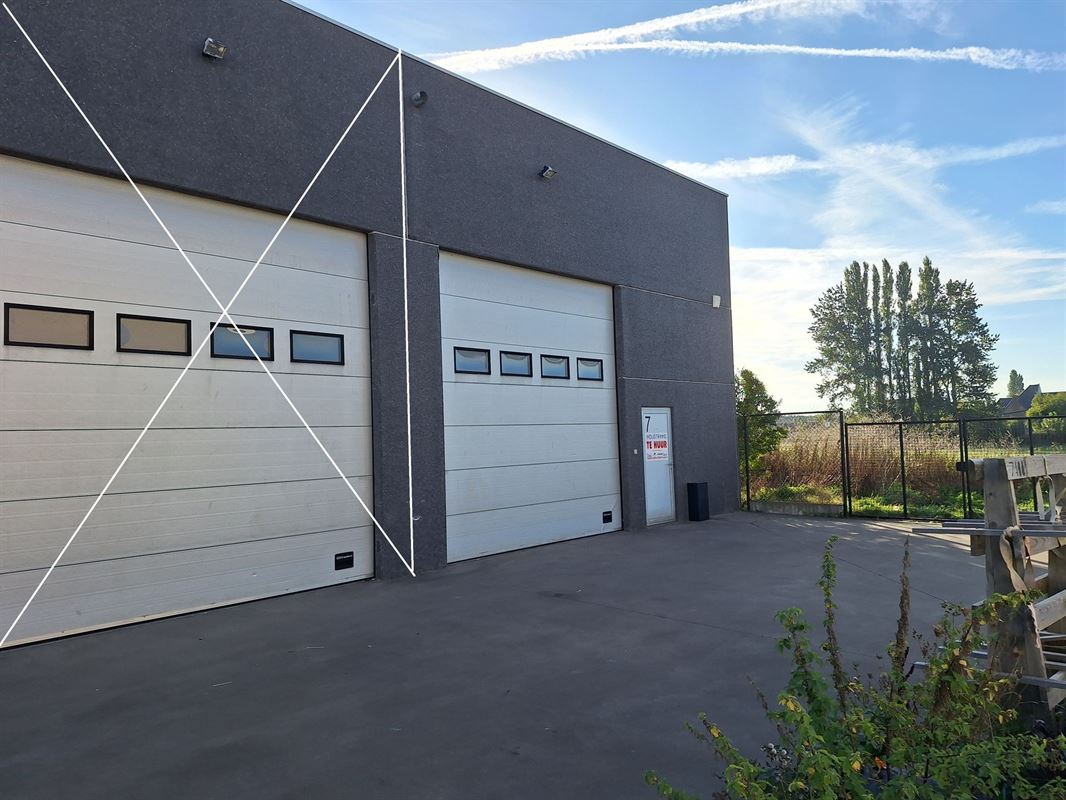 Foto 6 : Werkplaats te 8940 WERVIK (België) - Prijs &euro; 850