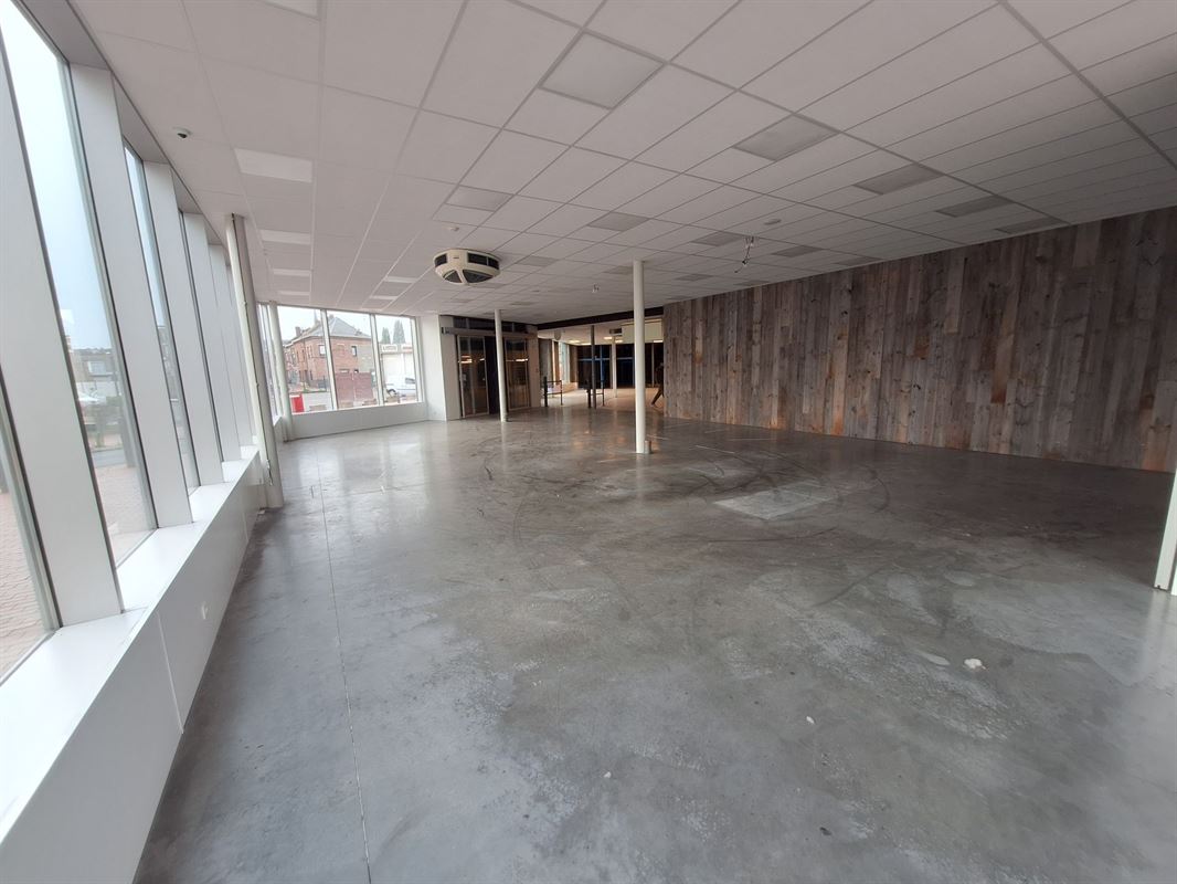 Foto 8 : Commercieel vastgoed te 8930 MENEN (België) - Prijs &euro; 3.250.000