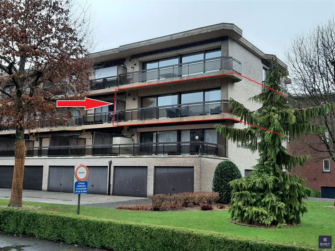 foto achtergevel + terras.jpg