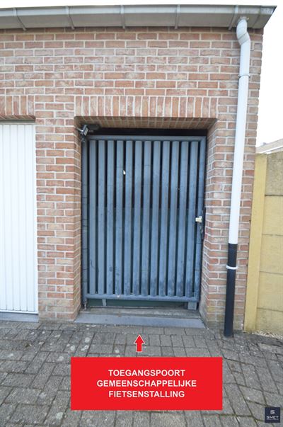 Toegangspoortje.jpg