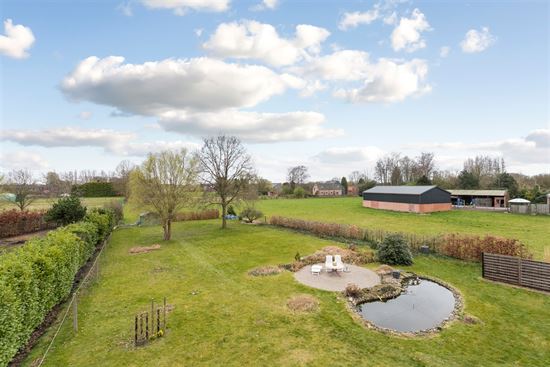 Open bebouwing op perceel van 19a 40ca met tal van mogelijkheden