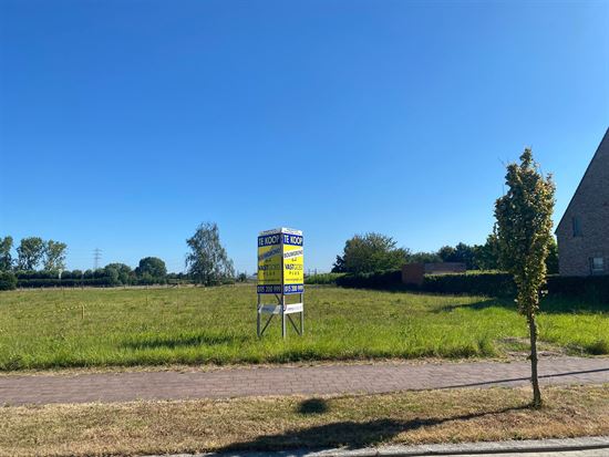 Bouwgrond op prachtige, rustige locatie met veel bouwmogelijkheden