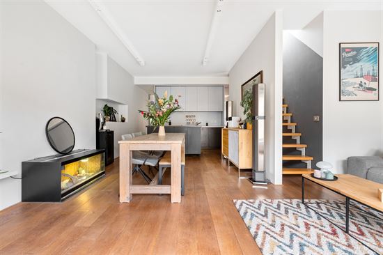 Instapklaar appartement (2 slpks) met uniek dakterras in de Markgravebuurt