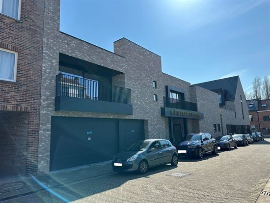 Nieuwbouw app. met 1 slpk en terras.