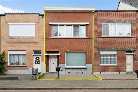 Rijwoning met 3 slpks, ZW tuin en achteruitgang