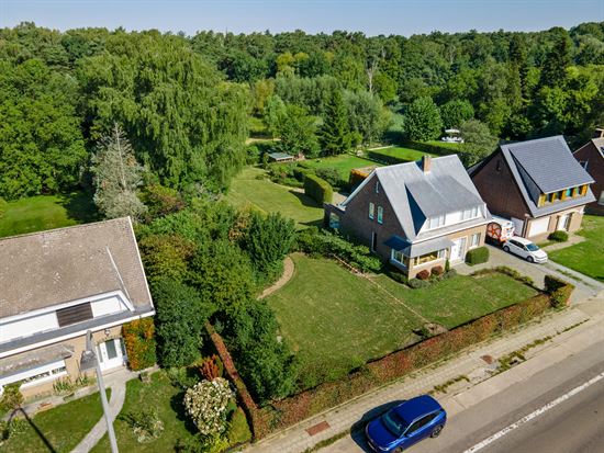 Bouwgrond voor open bebouwing – 937 m² met prachtig groen achteraan