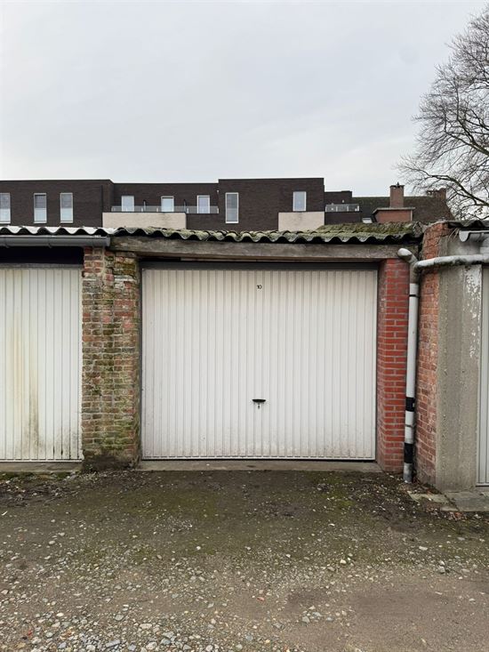 Verschillende garageboxen prijzen vanaf €18.000