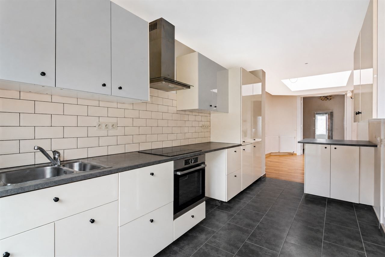 Karaktervolle herenwoning met optie praktijkruimte, kangoeroewoning of ruime gezinswoning