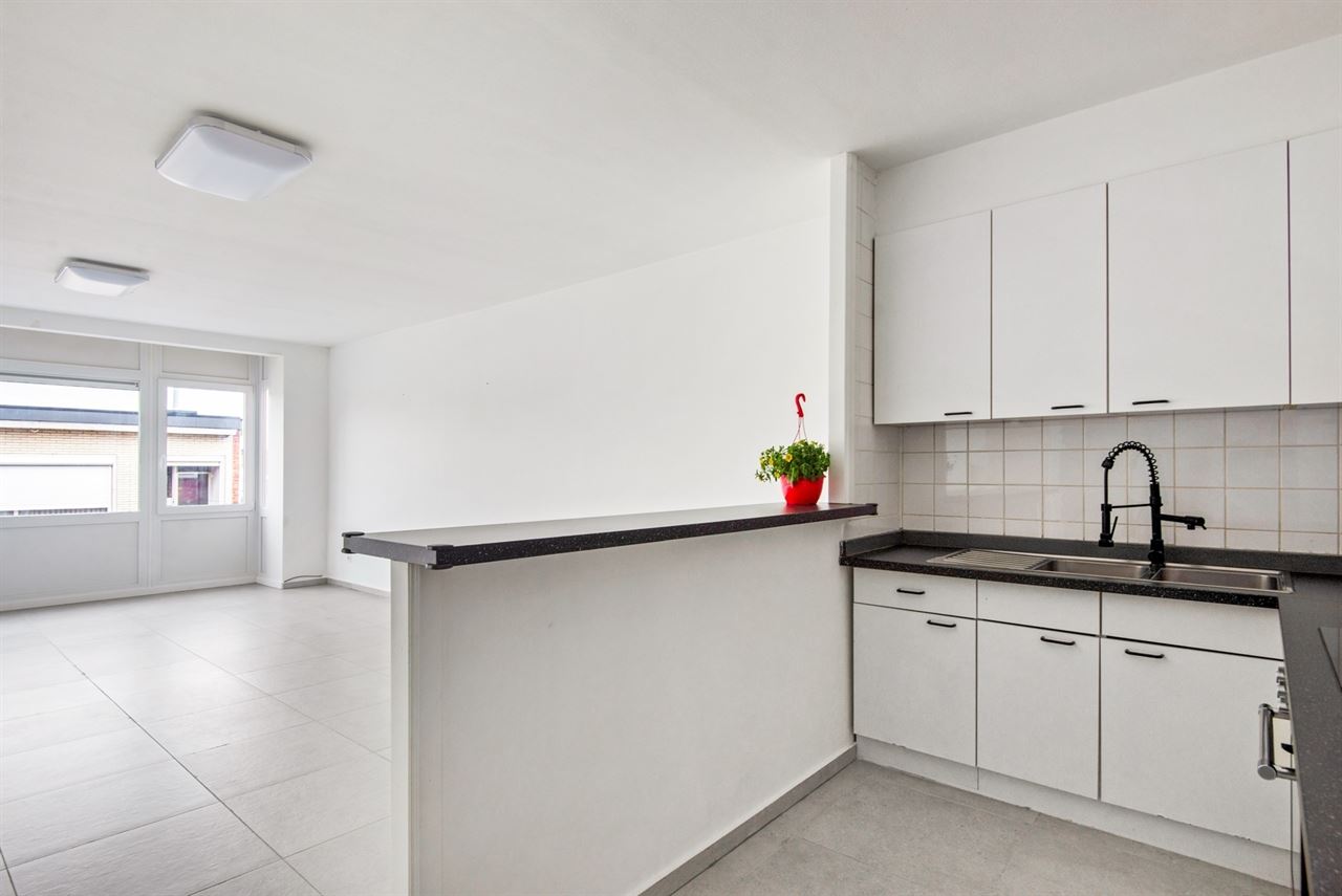 Smaakvol gerenoveerd appartement met terras en optionele garage