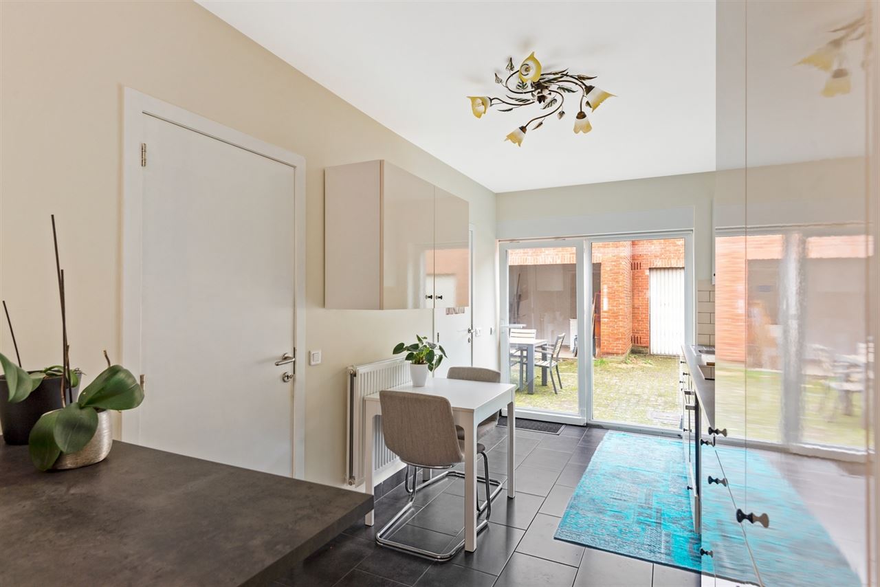 Karaktervolle herenwoning met optie praktijkruimte, kangoeroewoning of ruime gezinswoning