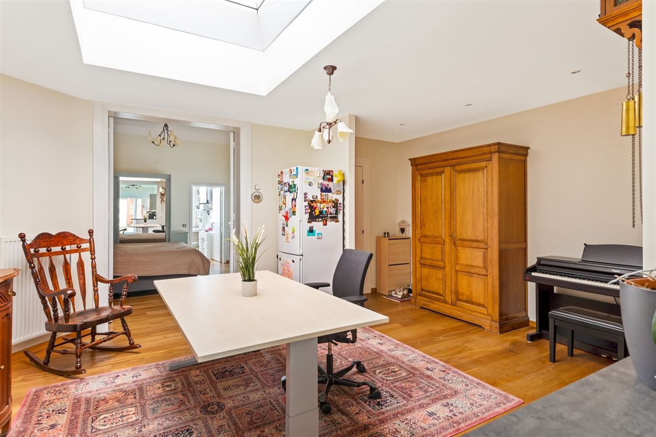 Karaktervolle herenwoning met optie praktijkruimte, kangoeroewoning of ruime gezinswoning