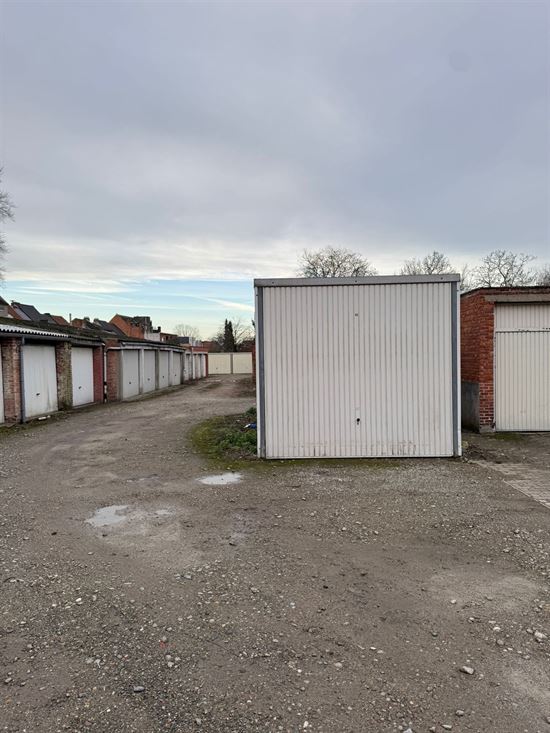 Verschillende garageboxen prijzen vanaf €15.000