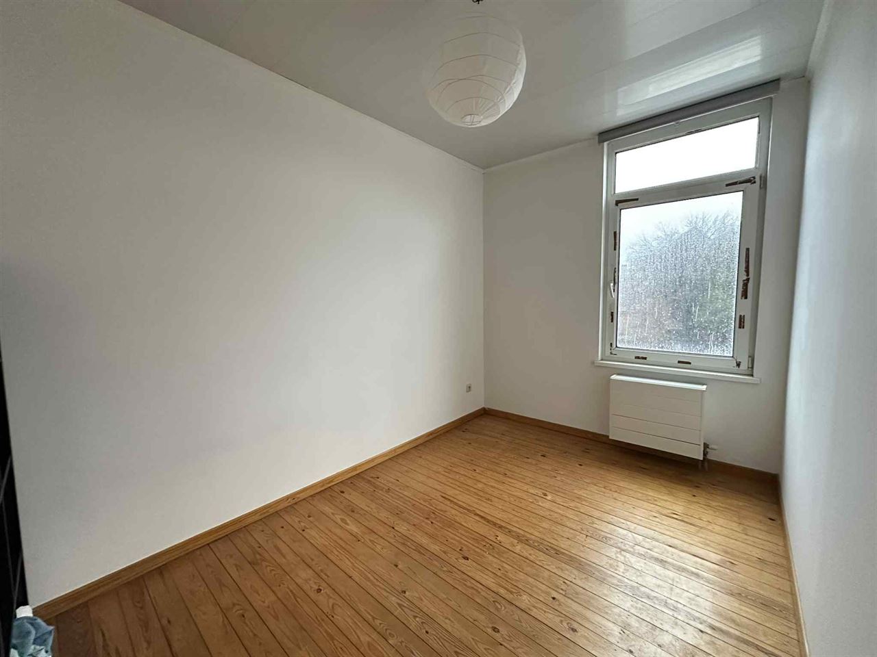 Rijwoning met 3 slaapkamers en ZW tuin.