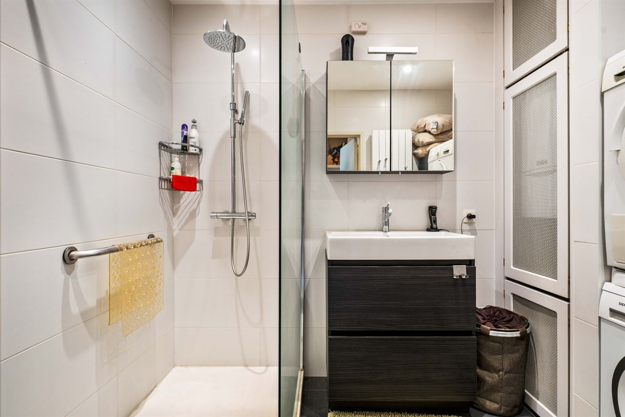Instapklaar gelijkvloers appartement (2 slpk) in Kontich-Kazerne