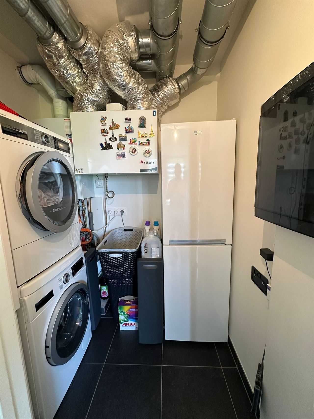 Prachtig 3-slaapkamer appartement met 2 terrassen en garage.