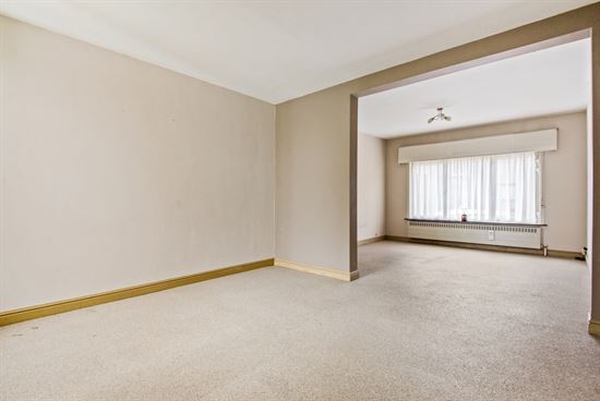 Gelijkvloers appartement met ruime tuin en geen gemeenschappelijke kosten