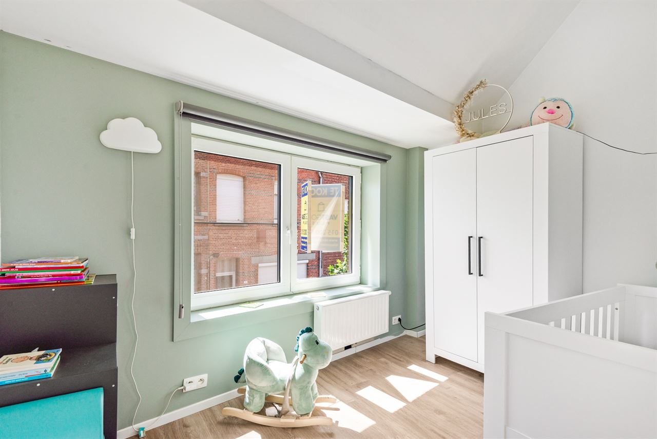 Instapklare, stijlvol gerenoveerde woning met tuin in het hart van Rumst