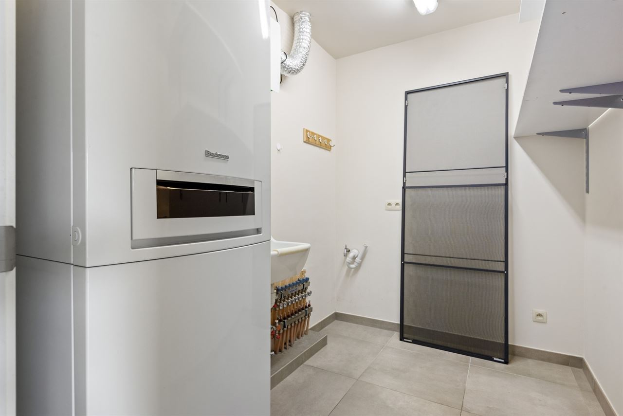 Instapklaar appartement met EPC A, terras en parking