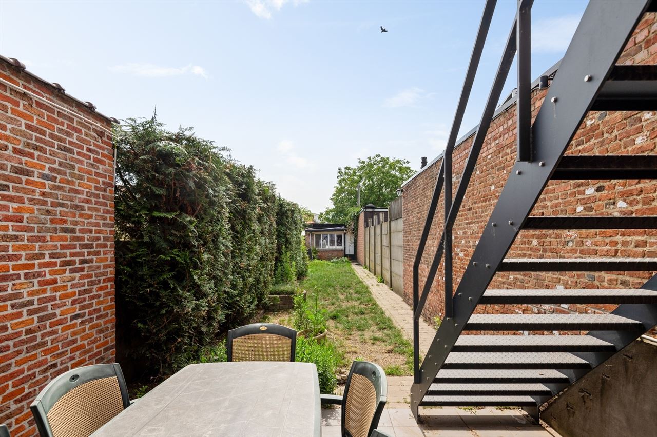 Instapklare woning met uniek zicht op de Grote Nete en zonnige tuin