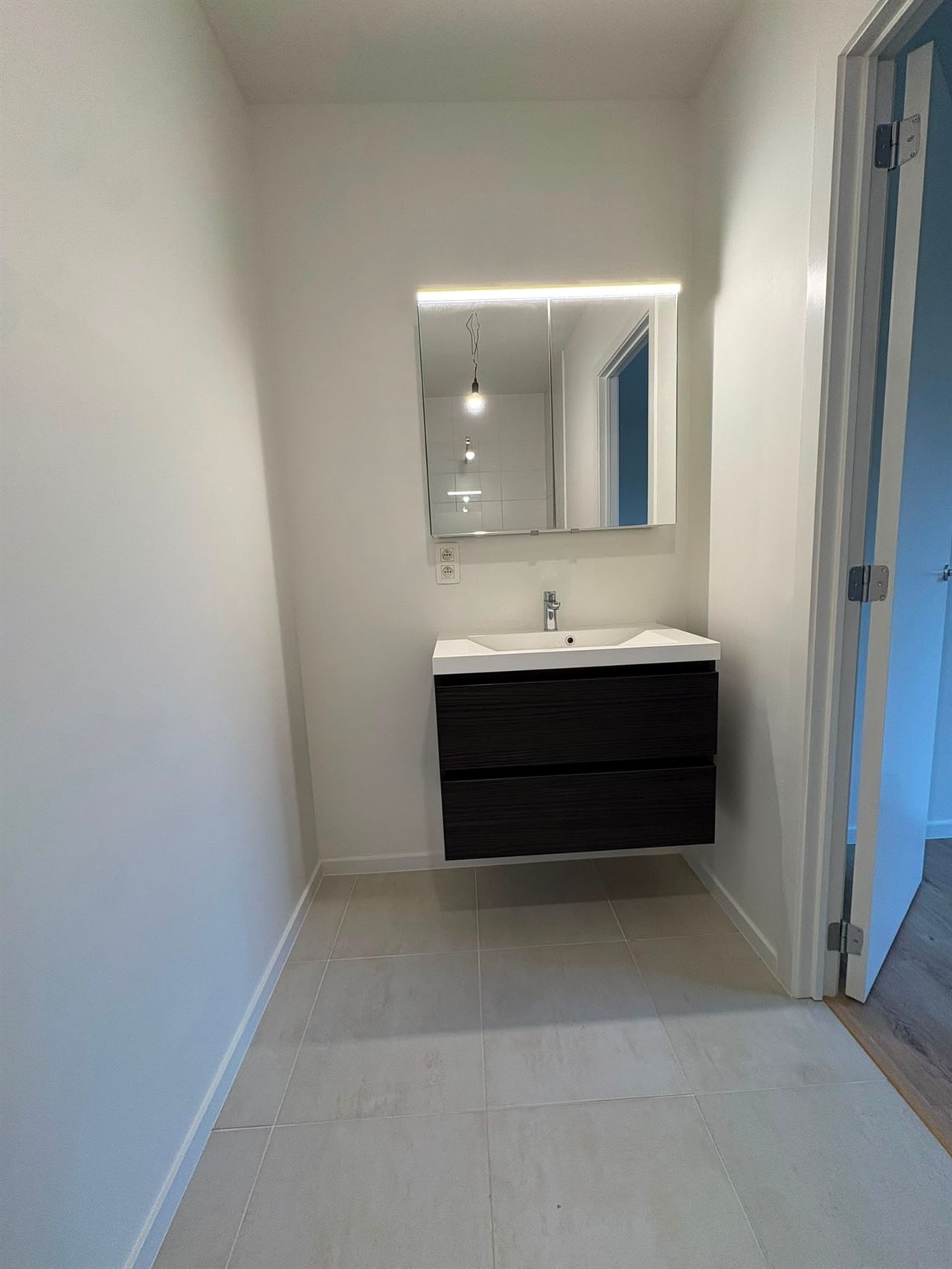 Modern gelijkvloers appartement met tuin, EPC A en autostaanplaats