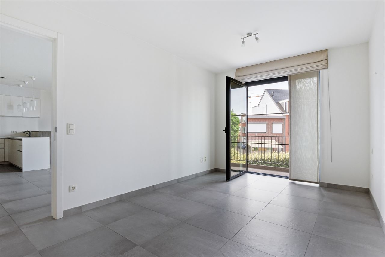 Instapklaar appartement met EPC A, terras en parking