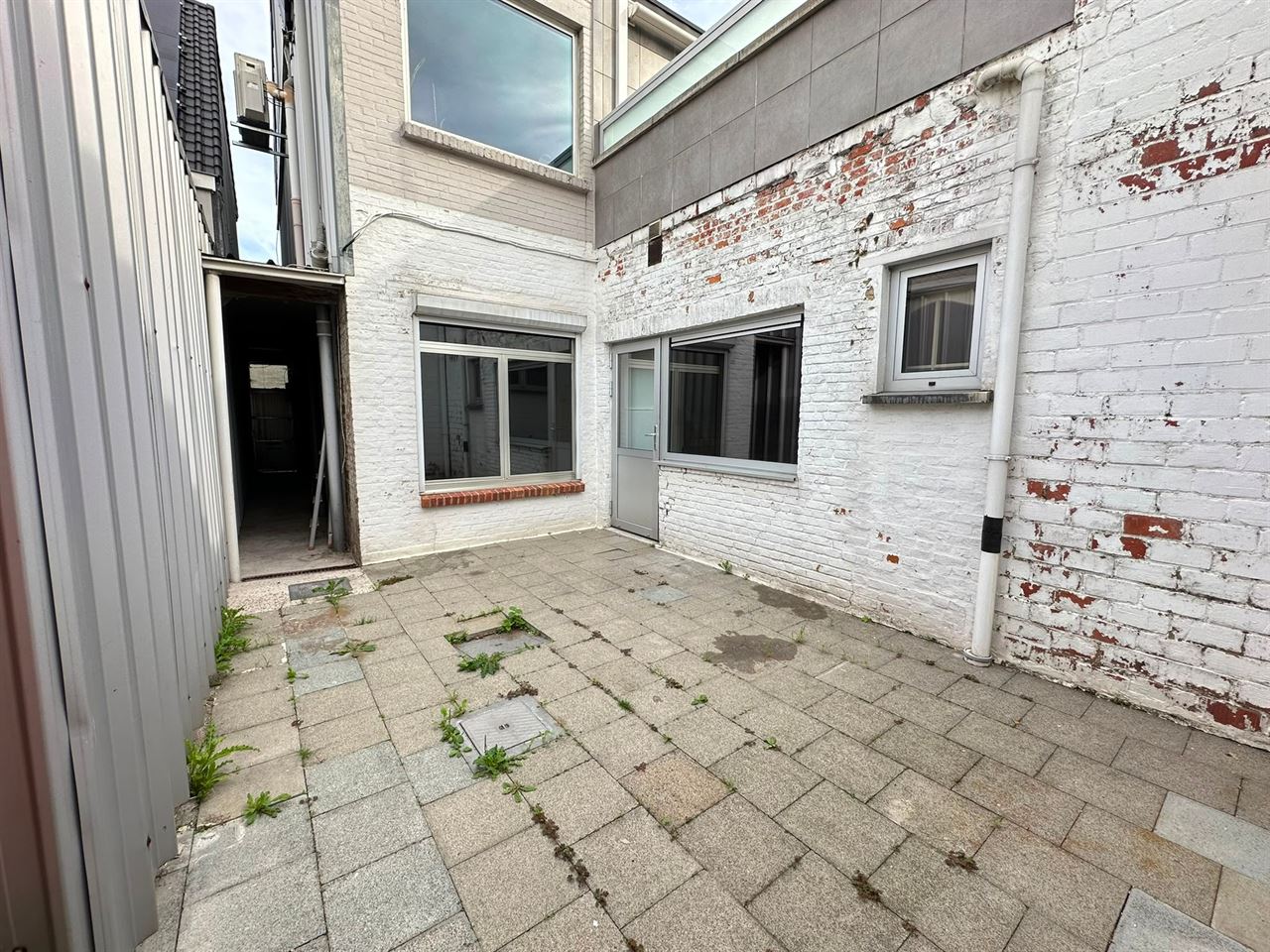 GLV appartement met 2 slpks, tuin en zij-ingang.
