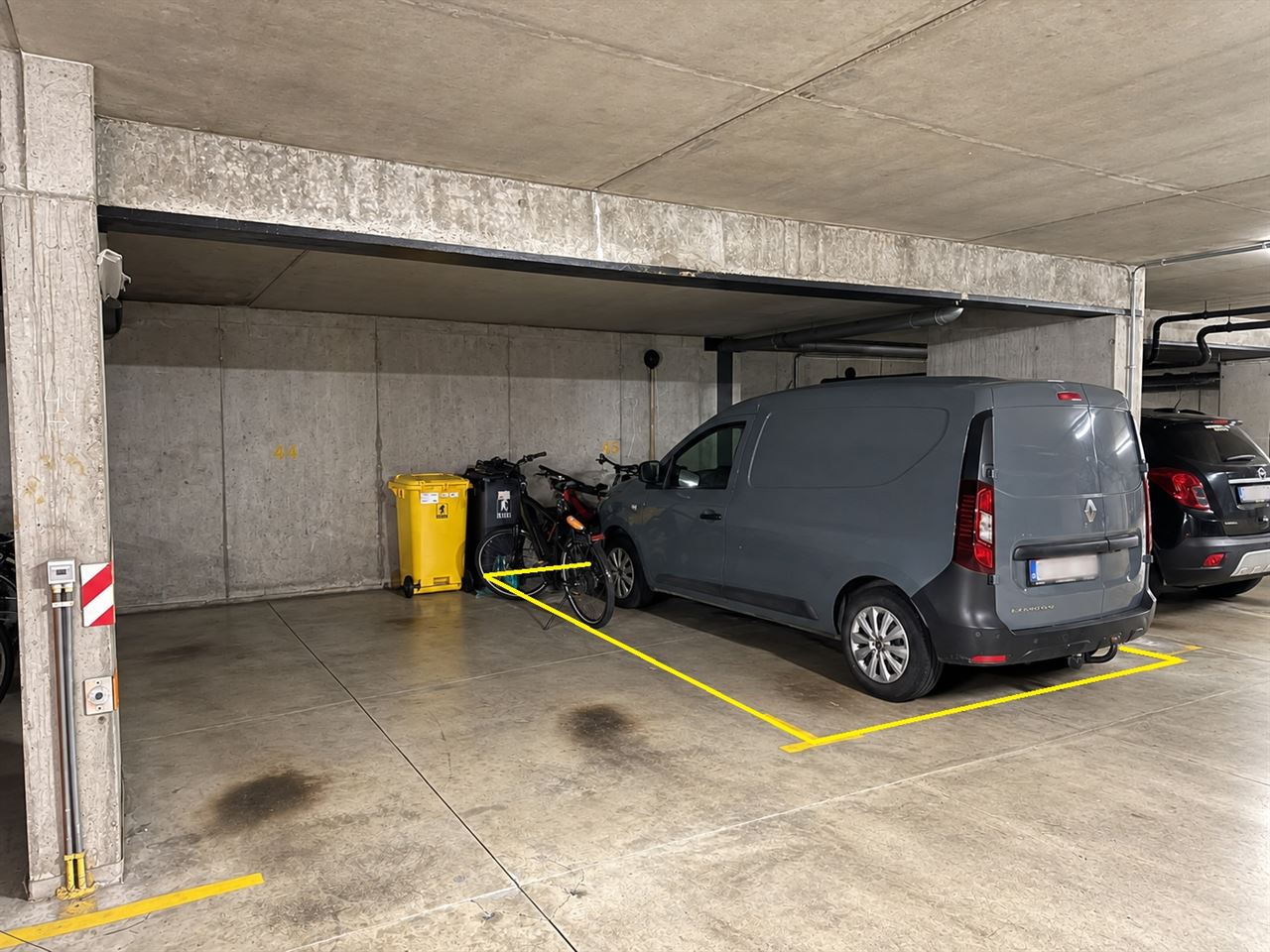 Ruim 2-slaapkamerappartement met terras en autostaanplaats