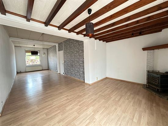 GLV appartement met 2 slpks, tuin en zij-ingang.