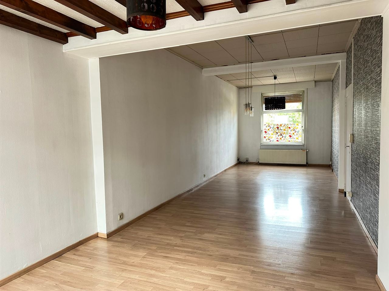 GLV appartement met 2 slpks, tuin en zij-ingang.