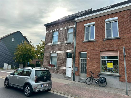 GLV appartement met 2 slpks, tuin en zij-ingang.