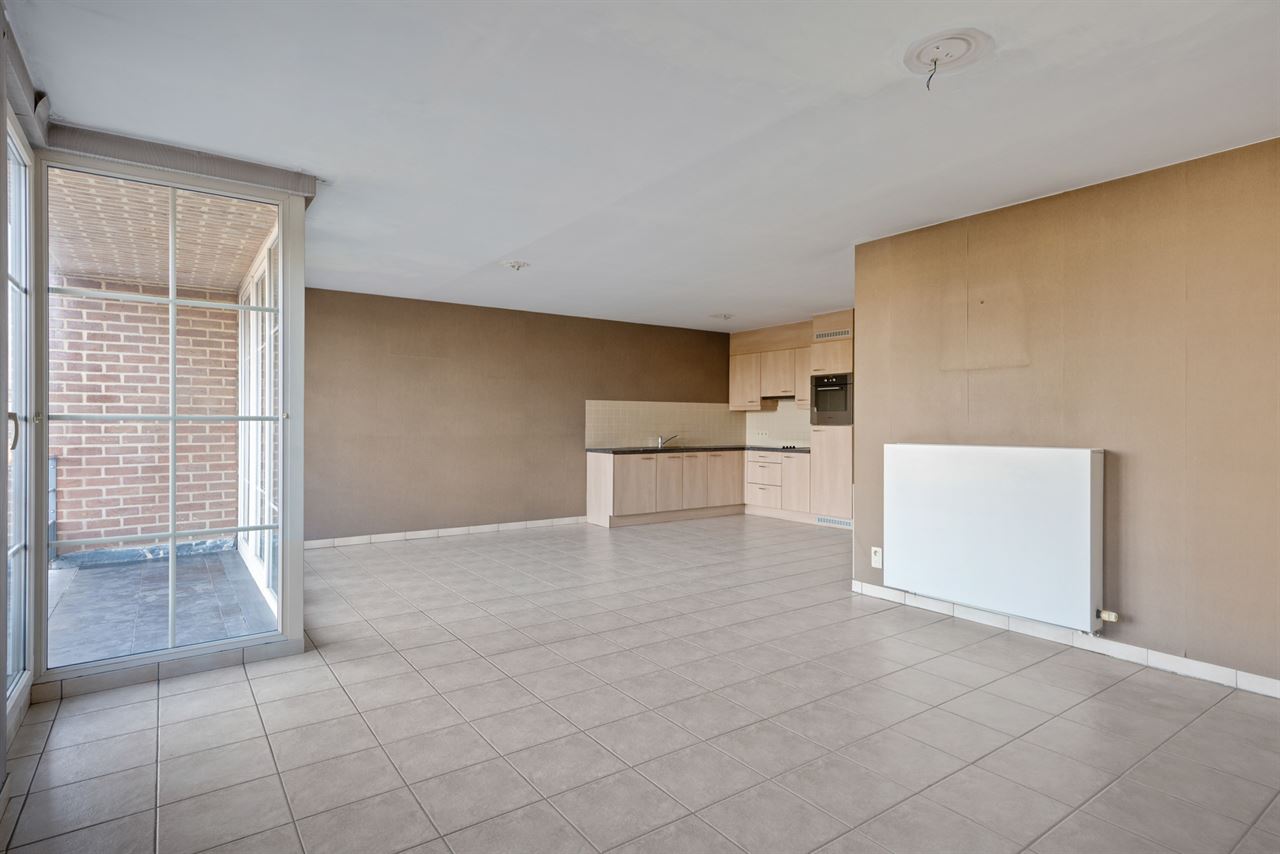 Appartement met 2 slpks, autostaanplaats en 2 terrassen