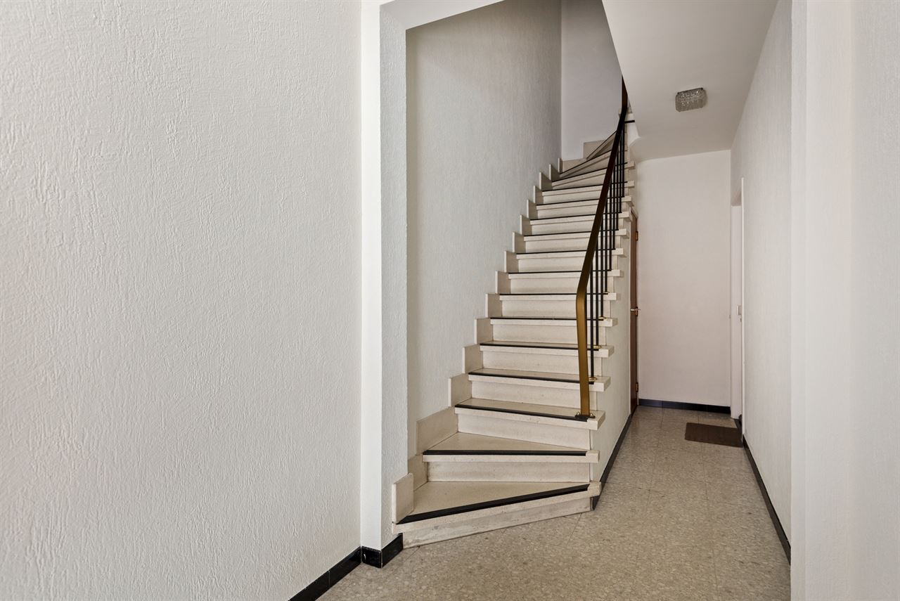 Instapklaar appartement met terras in een kleinschalig gebouw