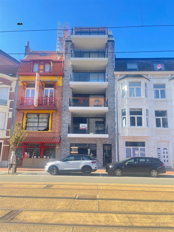  een kleinschalig Nieuwbouw met 5 verdiepingen te koop te BLANKENBERGE (8370)