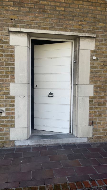 Villa met potentieel te Lissewege. te koop te LISSEWEGE (8380)