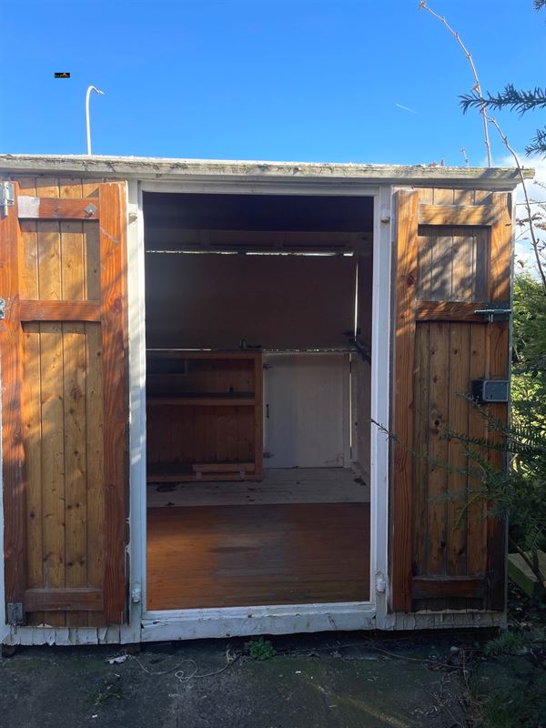 Villa met potentieel te Lissewege. te koop te LISSEWEGE (8380)