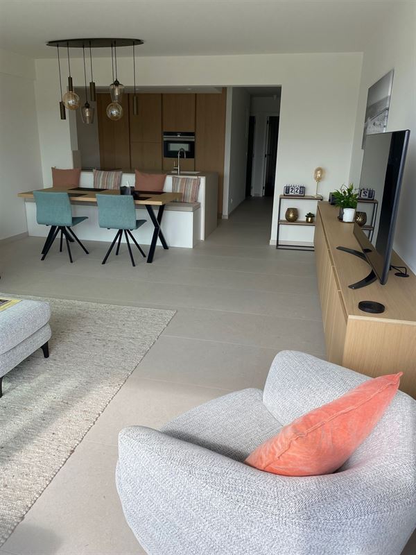 Volledig Gerenoveerd app. met zicht op haven te koop te BLANKENBERGE (8370)