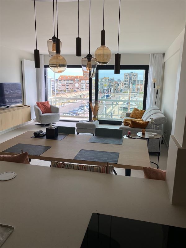 Volledig Gerenoveerd app. met zicht op haven te koop te BLANKENBERGE (8370)