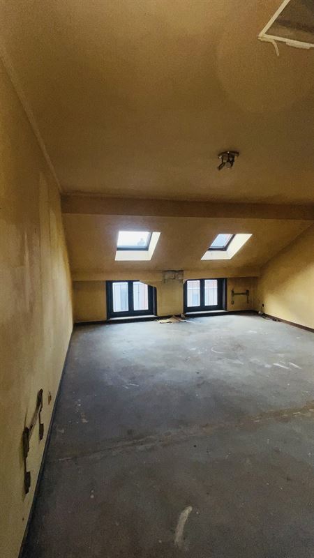 opbrengstwoning met 4 1 slpk app. te koop te BLANKENBERGE (8370)