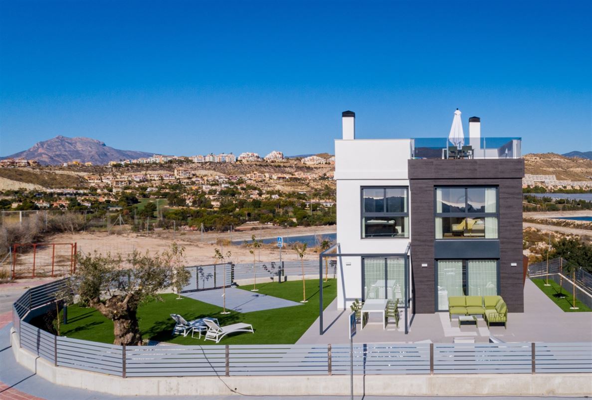 Villa te koop te Villajoyosa () Villa te koop te Villajoyosa ()