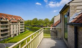 Ruim appartement met twee slaapkamers en groot terras te koop te BRUGGE (8000)