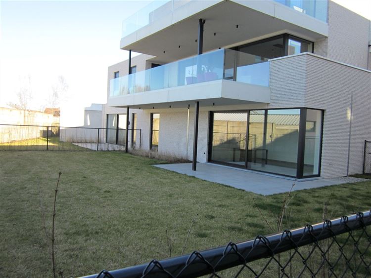 Foto 1 : Appartementsgebouw te 2440 GEEL (België) - Prijs € 615.000